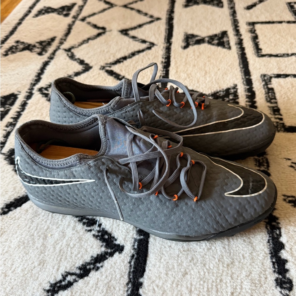 Nike hypervenom Charcoal and Black Men's Athletic Shoes - Picture 2 of 5